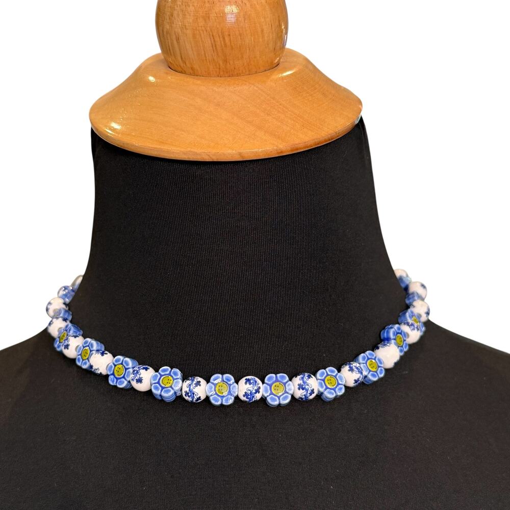 NWT Urban Outfitters Blue and White Floral Bead Ribbon Necklace Adjustable
